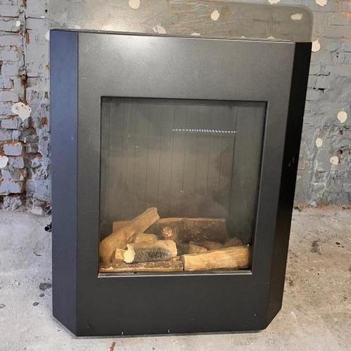 KACHEL van het merk DRU BASSO in zeer goede staat, Huis en Inrichting, Kachels, Gebruikt, Vrijstaand, Gaskachel, Gas, Ophalen
