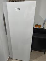 Diepvrieskast Beko 186L, Elektronische apparatuur, Vriezers en Diepvrieskisten, Zo goed als nieuw, 140 tot 160 cm, Ophalen, Vrieskast