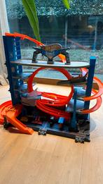 Hotwheels ultimate garage met looping en haai, Kinderen en Baby's, Speelgoed | Racebanen, Ophalen, Racebaan, Zo goed als nieuw