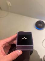 Gouden ring diamant, Handtassen en Accessoires, Ringen, Ophalen of Verzenden, Zo goed als nieuw