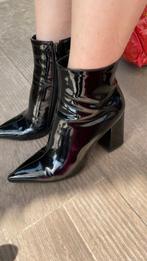 Livraison gratuite bottes de soirée sexy en laque noire tail, Vêtements | Femmes, Chaussures, Comme neuf, Noir, Envoi, Boots et Botinnes