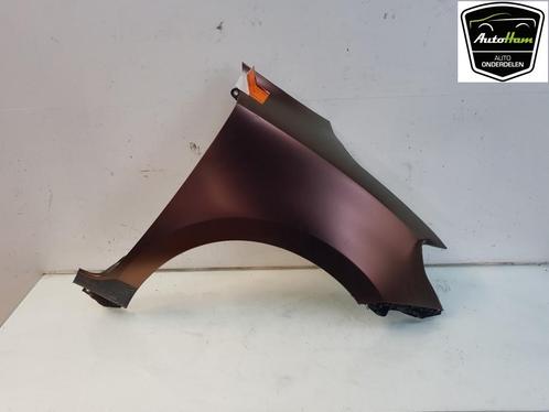SPATBORD RECHTS VOOR Suzuki Swift (ZC / ZD) (01-2017/-), Auto-onderdelen, Carrosserie, Spatbord, Suzuki, Voor, Rechts, Gebruikt