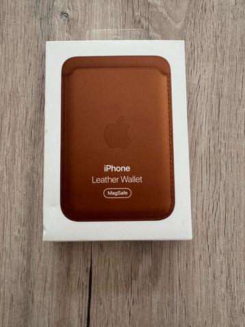 Iphone Leather wallet beschikbaar voor biedingen
