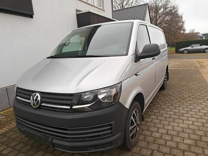 VW Transporter T6 2.0 TDI automaat, Auto's, Bestelwagens en Lichte vracht, Bedrijf, Te koop, ABS, Achteruitrijcamera, Airbags
