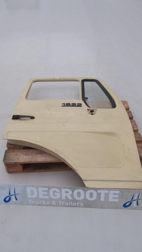 Deur Mercedes Type: 1922 Rechts, Auto-onderdelen, Vrachtwagen-onderdelen, Mercedes-Benz, Overige Auto-onderdelen, Gebruikt