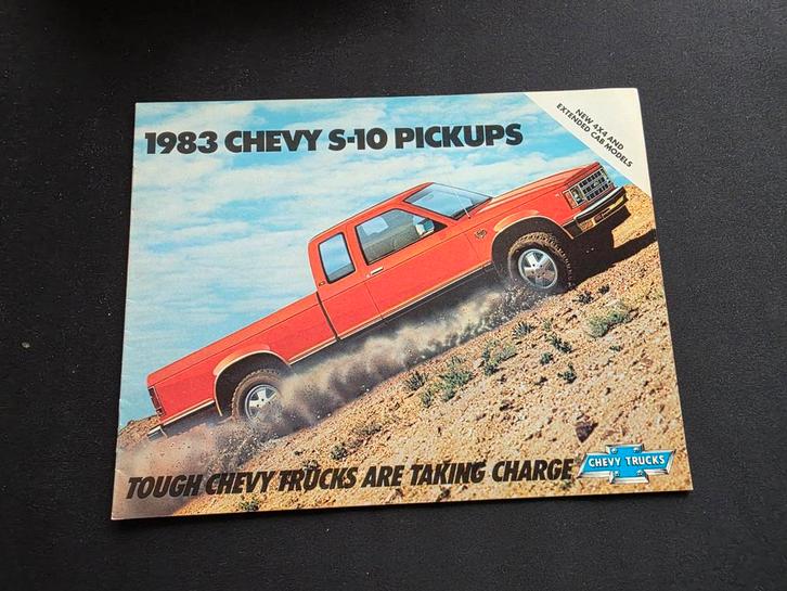 Brochure sur les camionnettes Chevrolet S-10 Canada, Livres, Autos | Brochures & Magazines, Chevrolet, Enlèvement ou Envoi
