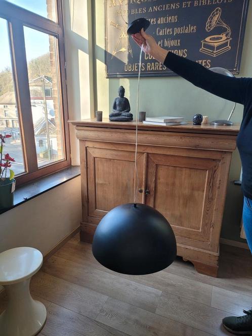 Zwarte hanglamp mat metaal/koperen platen, Huis en Inrichting, Lampen | Plafondlampen, Zo goed als nieuw, Metaal, Ophalen of Verzenden