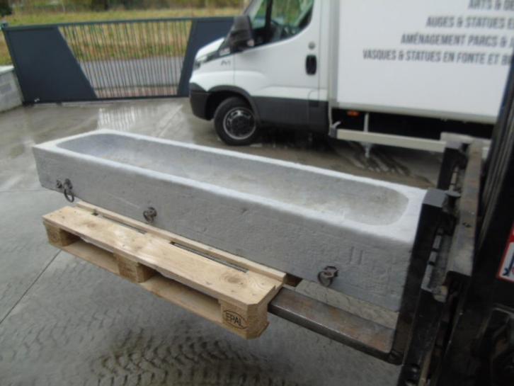 Arduin blauwe stenen trogplantenbak, goede keuze!, Tuin en Terras, Bloembakken en Plantenbakken, Zo goed als nieuw, Steen, Binnen