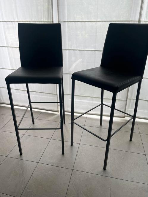 2 barstoelen in nieuwstaat, Huis en Inrichting, Barkrukken, Zo goed als nieuw, Ophalen