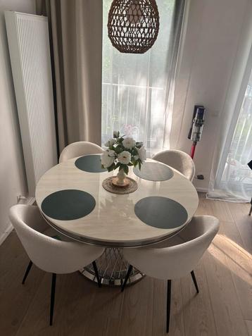 Te koop: 2 bijpassende tafels, Huis en Inrichting, Ophalen