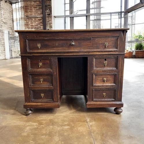 Vintage bureau / Antieke massief eiken schrijftafel, Antiek en Kunst, Antiek | Kantoor en Zakelijk, Ophalen