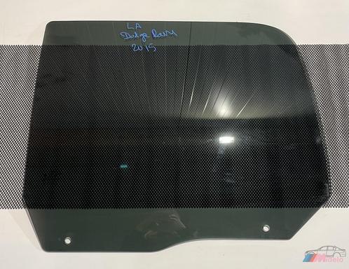 DODGE RAM 1500 PRIVATE GLASS RUIT LINKS ACHTER, Auto-onderdelen, Ruiten en Toebehoren, Dodge, Gebruikt, Ophalen of Verzenden