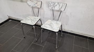 antieke zeldzame twee stoelen in formica vintage marmer jaar beschikbaar voor biedingen