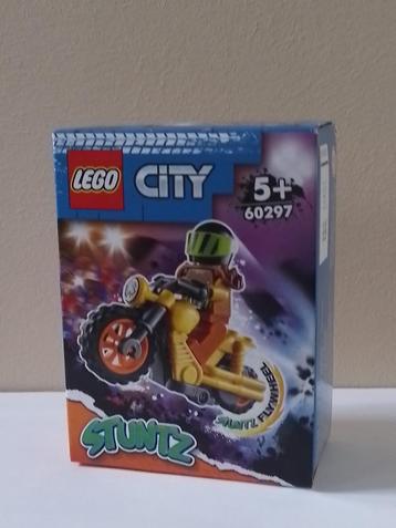 Lego City - Demolition Stunt Bike (60297) beschikbaar voor biedingen