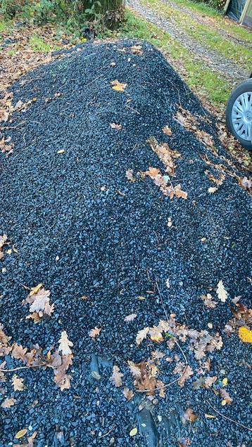 Kiezel grind split beschikbaar voor biedingen