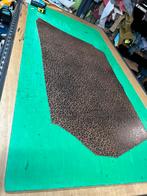 Cognac leopard tuigleer 3mm half soepel mankement op, Hobby en Vrije tijd, Stoffen en Lappen, Ophalen of Verzenden, Zo goed als nieuw