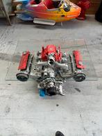 Maserati-tafel met v6-motor