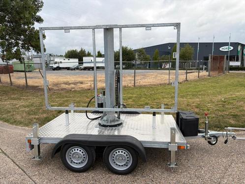 Aanhanger met mast en kader voor led scherm. Prijs Incl. BTW, Auto diversen, Aanhangers en Bagagewagens, Ophalen