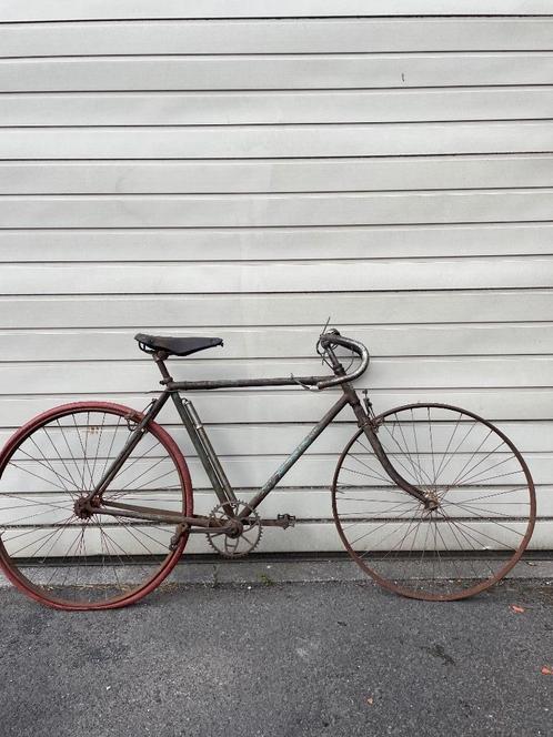 Antieke fiets, oldtimer koersfiets Alcyon, oude fiets 1930, Fietsen en Brommers, Fietsen | Oldtimers, Ophalen