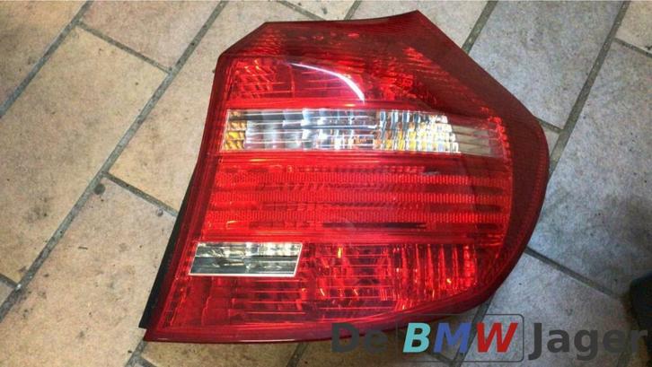 Achterlicht rechts BMW 1 serie E81 E87 63217164956, Auto-onderdelen, Verlichting, BMW, Gebruikt, Ophalen of Verzenden