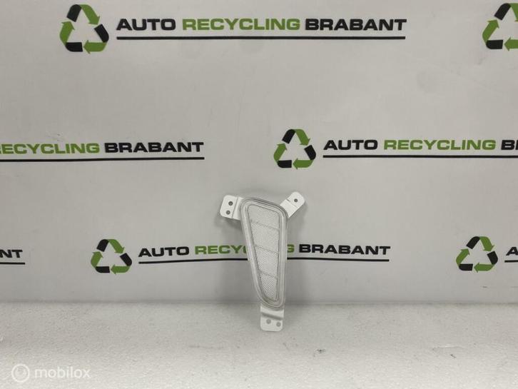 Voorbumper Reflector Rechts Hyundai Kona 1 ORIG 92408J9210, Auto-onderdelen, Verlichting, Gebruikt, Ophalen of Verzenden