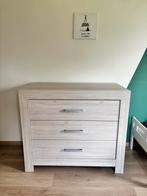 Complete babykamer kinderkamer, bed+commode+kast nieuwstaat, Ophalen, Zo goed als nieuw