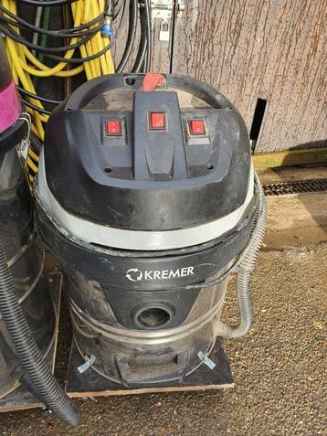 Grand aspirateur professionnel lourd Kremer - sec/humide - a, Enlèvement ou Envoi, Comme neuf, Aspirateur d'eau