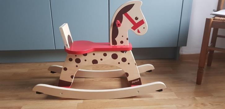 Cheval à bascule  en bois marque Janod, Kinderen en Baby's, Speelgoed | Hobbelfiguren, Zo goed als nieuw, Ophalen