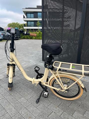 Elektrische plooifiets, Fietsen en Brommers, Fietsen | Vouwfietsen, Gebruikt, Versnellingen, Totaal opvouwbaar, Dames
