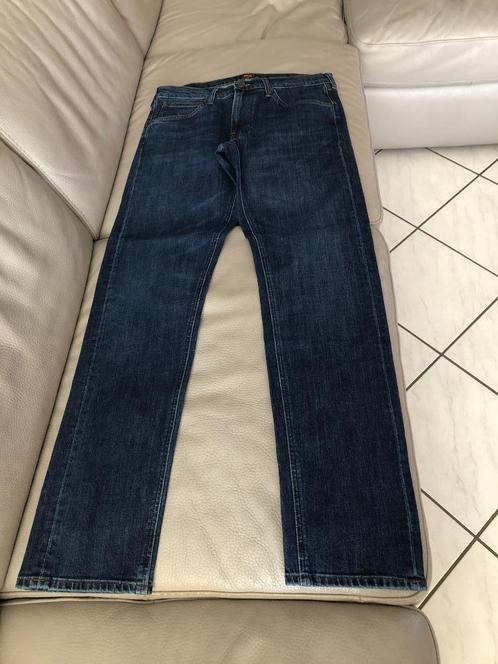 Jeans Lee W33 L34, Kleding | Heren, Spijkerbroeken en Jeans, Zo goed als nieuw, W33 - W34 (confectie 48/50), Blauw, Ophalen of Verzenden