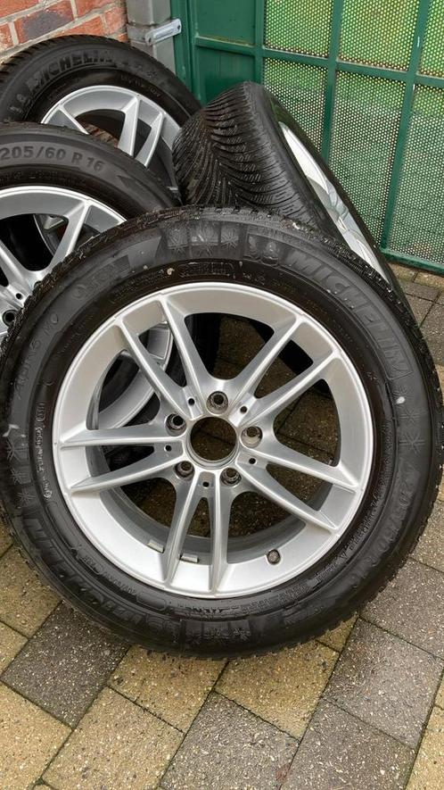 Set originele Mercedes velgen met Michelin winterbanden, Auto-onderdelen, Banden en Velgen, Banden en Velgen, Winterbanden, 16 inch