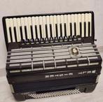 Accordeon Weltmeister S5, Muziek en Instrumenten, Gebruikt, Ophalen of Verzenden, Met koffer, Knopaccordeon