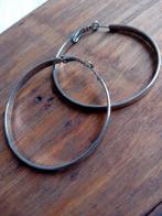 zilverkleurige oorbellen, Handtassen en Accessoires, Oorbellen, Ophalen of Verzenden, Zilver, Zilver, Hangers