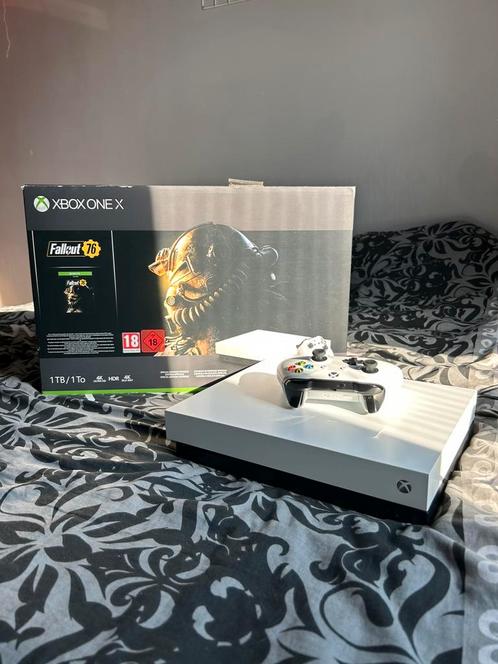 Xbox One X, Games en Spelcomputers, Spelcomputers | Xbox One, Xbox One, 1 TB, Ophalen