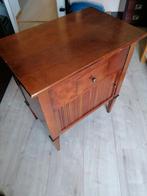 Petit meuble de chevet, coiffeuse, Maison & Meubles, Enlèvement, Comme neuf, Bois