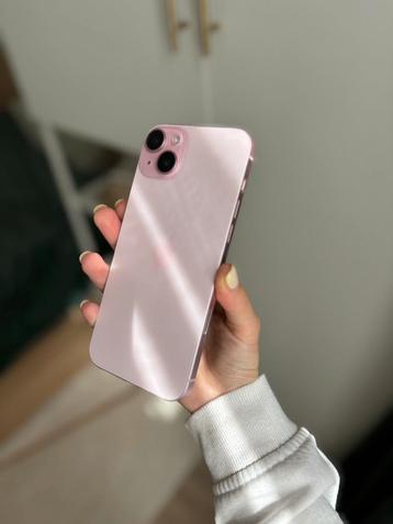 Iphone 15 plus - rose beschikbaar voor biedingen