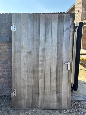 Tuinpoort in cederhout (80-100kg), Tuin en Terras, Ophalen, Gebruikt, 100 tot 150 cm, Draaipoort