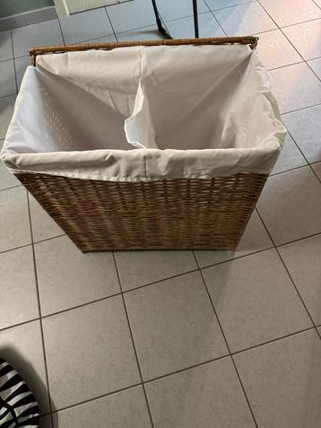 Wasmand met 2 vakken Ikea  beschikbaar voor biedingen