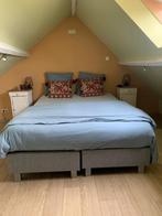 Bed boxspring 140x200cm met lakens, Huis en Inrichting, Slaapkamer | Boxsprings, Ophalen, Gebruikt, Tweepersoons, 140 cm