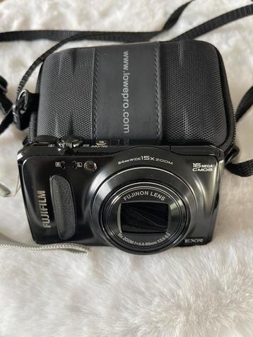 FUJIFILM FinePix F660EXR camera zwart beschikbaar voor biedingen