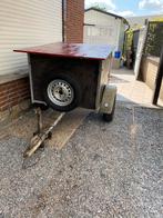 Gesloten aanhangwagen, Ophalen, Gebruikt