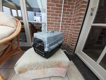 Reismandje voor katten beschikbaar voor biedingen
