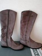 Mooie lederen taupe/grijze dames laarzen. Maat 40, Enlèvement, Porté