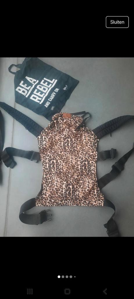 Click Carrier Classic draagzak van ByKay in  leopard print, Kinderen en Baby's, Babydragers en Draagdoeken, Zo goed als nieuw