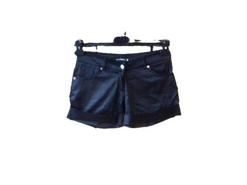 (32)- short femme t.XS noir- dulce & demonio -, Kleding | Dames, Broeken en Pantalons, Zo goed als nieuw, Maat 34 (XS) of kleiner