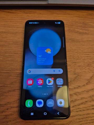 Samsung Galaxy Z Flip 5, Télécoms, Autres modèles, Enlèvement ou Envoi, Comme neuf, Sans abonnement