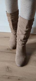 Botte en daim beige 38, Ophalen