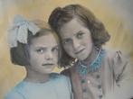Vieille photo encadrée de 2 soeurs, Photo, Enfant, Avant 1940, Utilisé