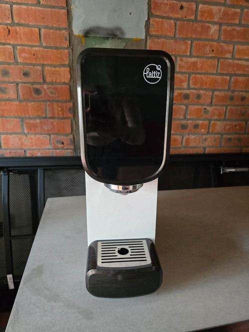 Melkopschuimer van het merk Lattiz, Elektronische apparatuur, Koffiemachine-accessoires, Zo goed als nieuw, Ophalen