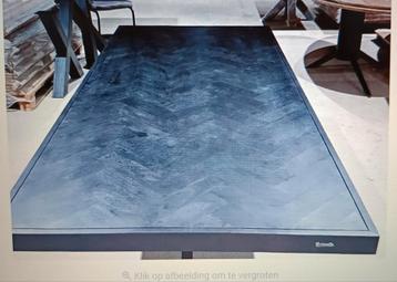 Prachtige nieuwe eetkamertafel 200 x100 beschikbaar voor biedingen